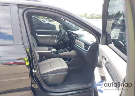 2026 GMC Terrain Awd Elevation from USA, damaged, VIN 3GKALUEG9TL154906